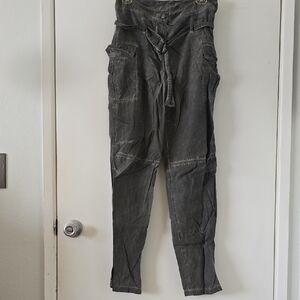 Cop.Copine Charcoal Button-Accent Trousers